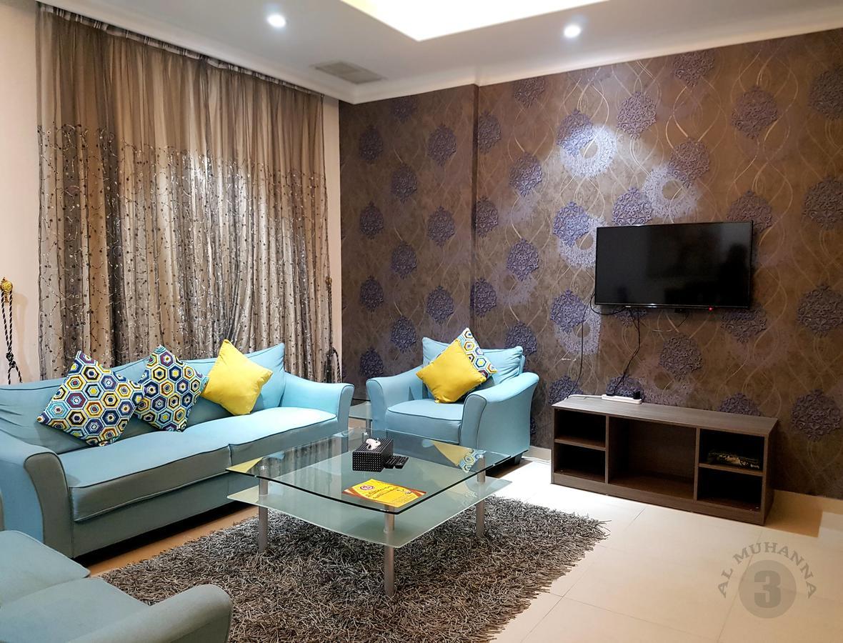 Al Muhanna Plaza Luxury Apartments Кувейт Екстериор снимка